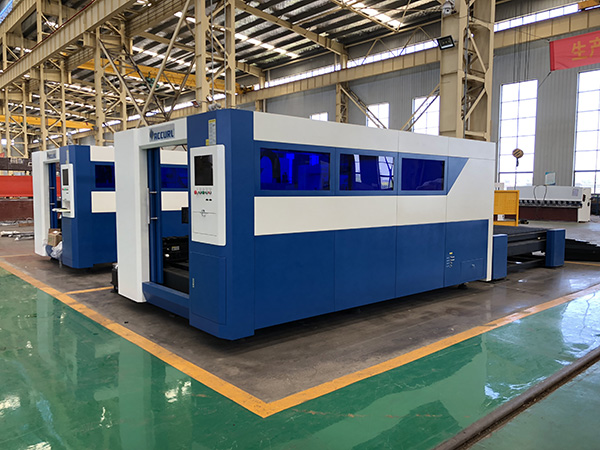 Storformet Fiber Laser 3kw Stainless Carbon Steel Sheet Cutting Machine