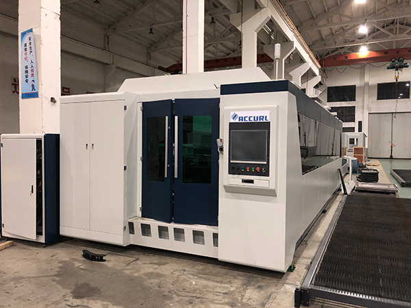 bundpris laserskæremaskine 1000w med trådløs trådløs kontrol